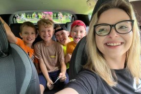 PONOSNI SPONZOR DOBRODELNEGA TEKA NA RAVNAH